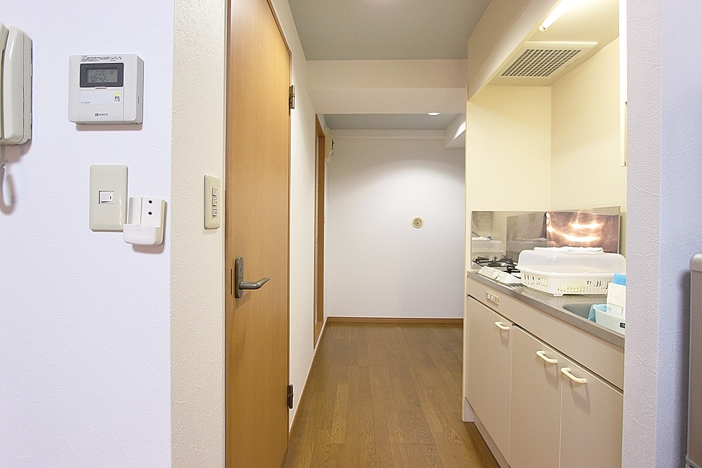 サンセールコージ 303号室