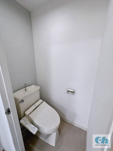 カーサ鈴木 302号室のトイレ