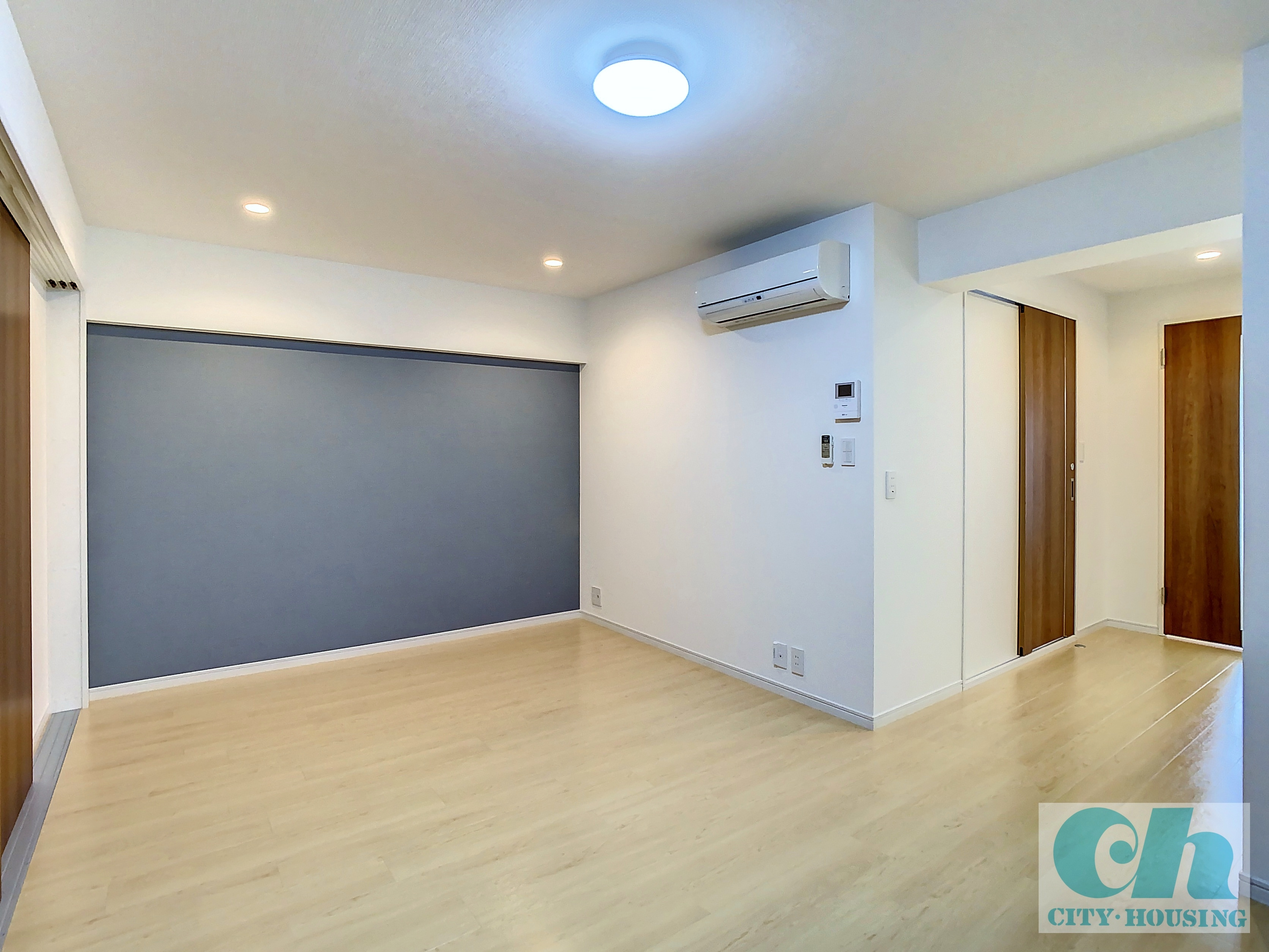 マンションシバタ 302号室