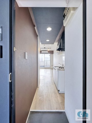 BELL FOREST 703号室の玄関