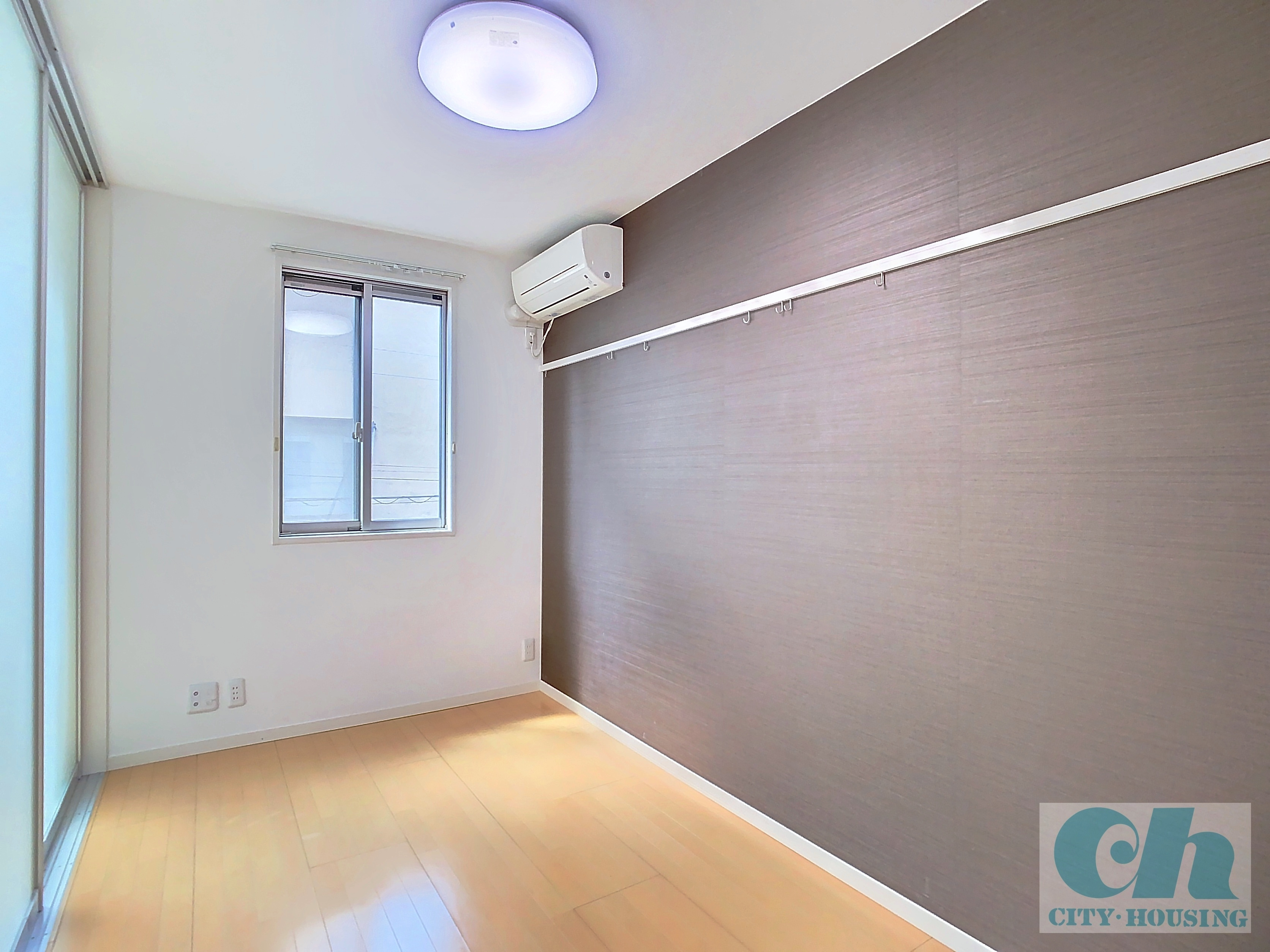 B-フォレスト 201号室