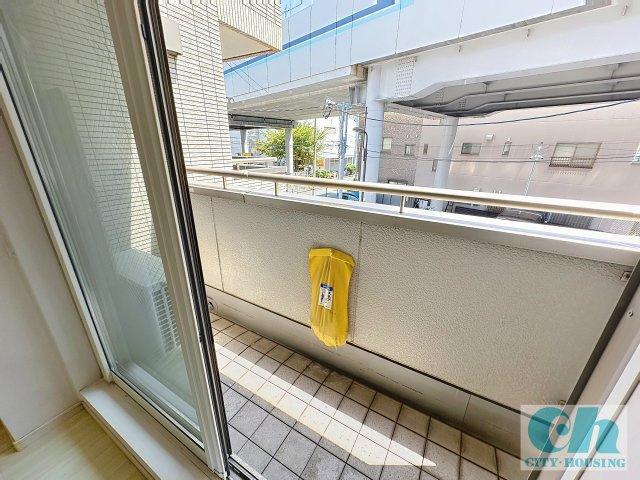 シャトレー大森 203号室のバルコニー