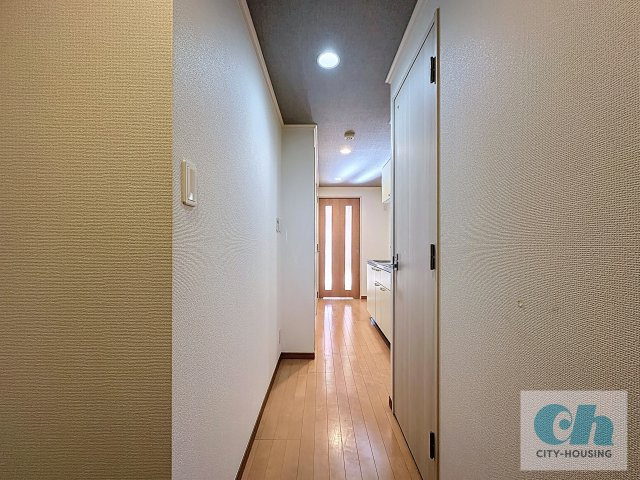 ボーブリアンあさひ 101号室のキッチン