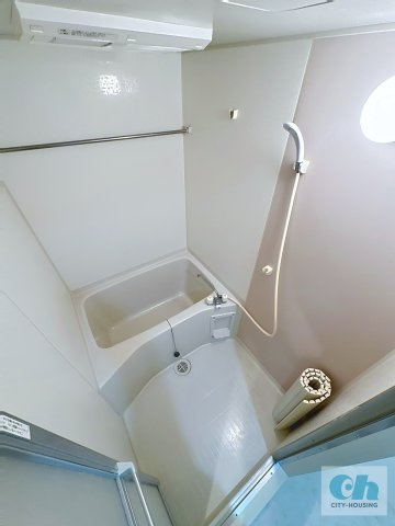 ボーブリアンあさひ 101号室の浴室