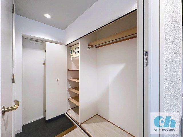 エスポワール田園調布 206号室の収納