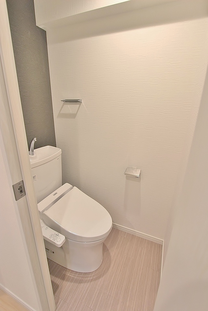 ドミールシバタ 102号室