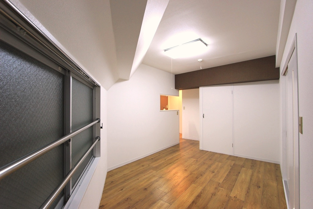 アネックス袖野 402号室