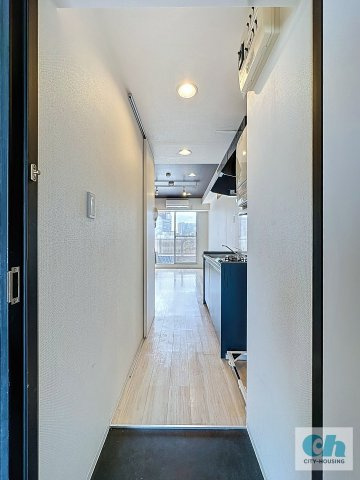BELL FOREST 403号室の玄関
