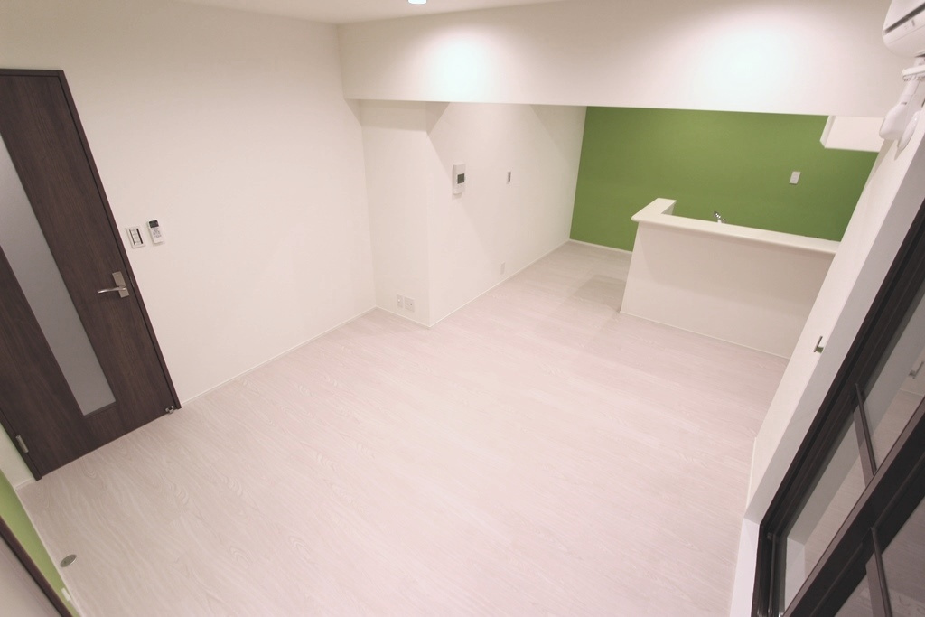 美里ナイス 401号室