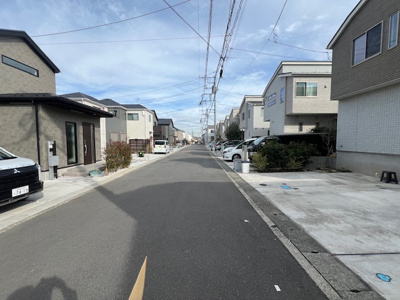 【前面道路含む現地写真】 | 藤沢市善行戸建て | 前面道路含む現地写真です