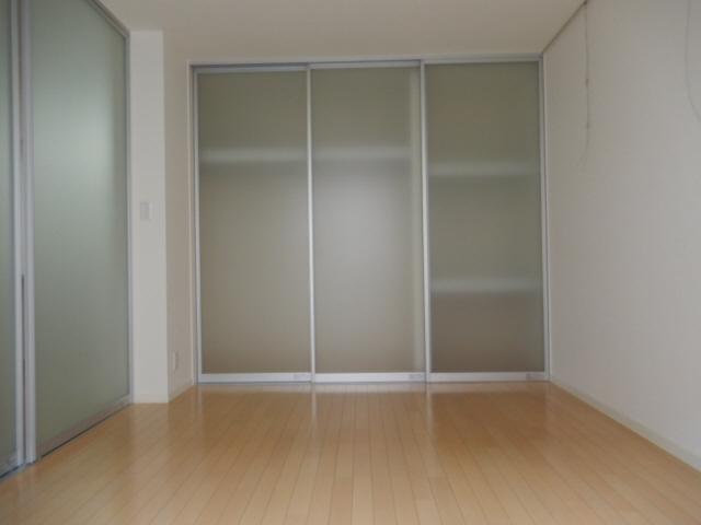 ＭＡＳＴ ＣＯＵＲＴ下滝野Aの居間・リビング