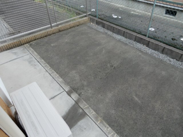 ＭＡＳＴ ＣＯＵＲＴ下滝野Aの庭