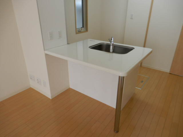 ＭＡＳＴ ＣＯＵＲＴ下滝野Aのキッチン