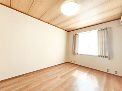 【居間・リビング】 | メゾン・ラフォーレ