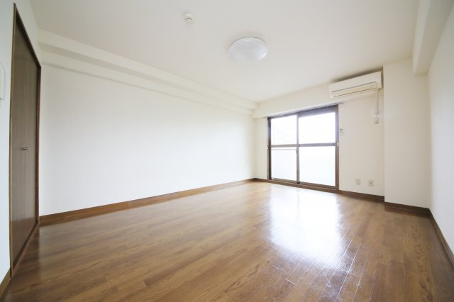 メモリーポケットの居間・リビング|現状と異なる場合は現状優先となります