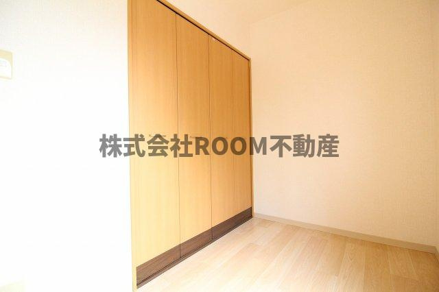 センチュリー21金田　E棟の洋室|きれいな洋室です