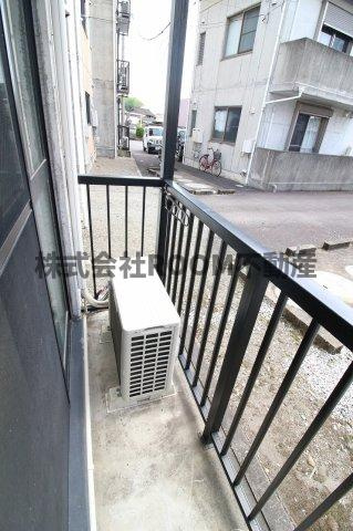 センチュリー21金田　E棟のバルコニー|バルコニー付きです
