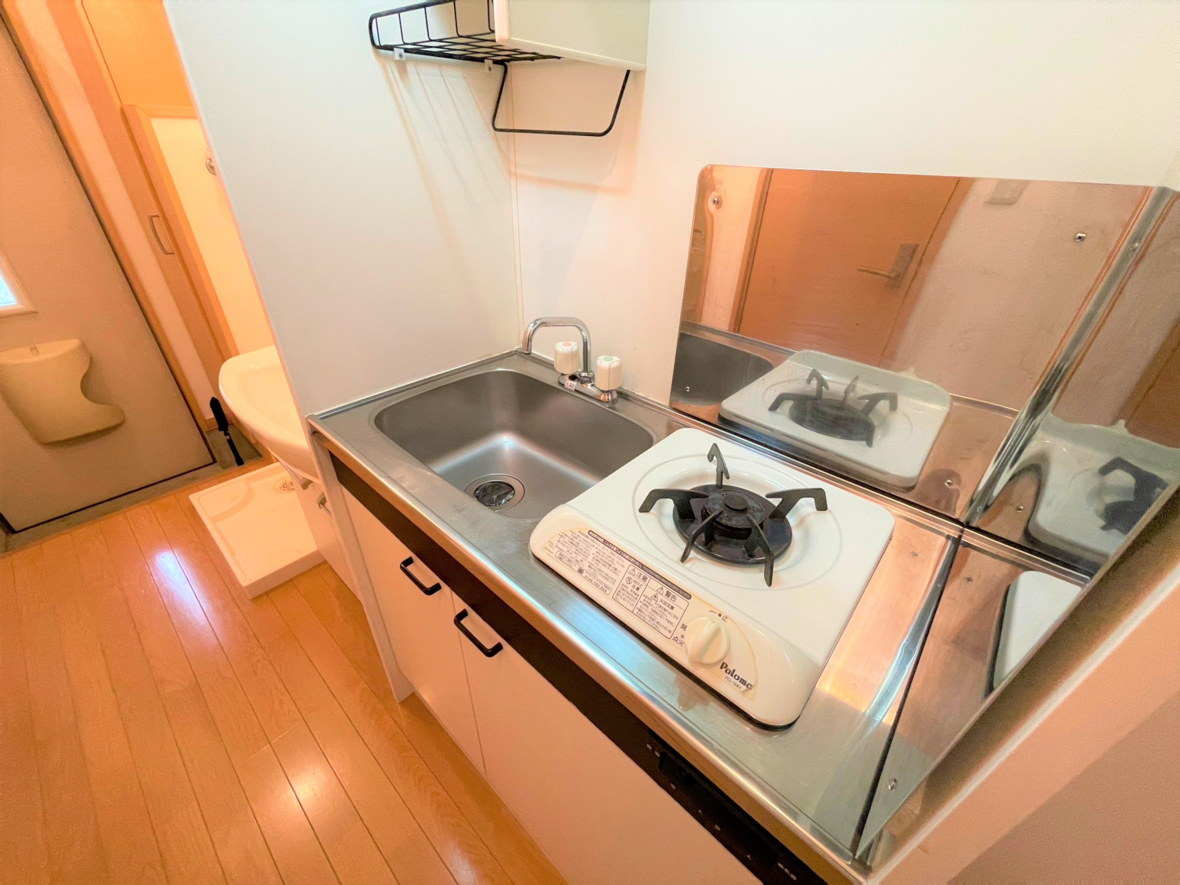 オレンジコートのキッチン