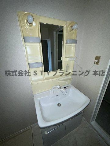 仲介手数料０円！アーバニティ幸の洗面所