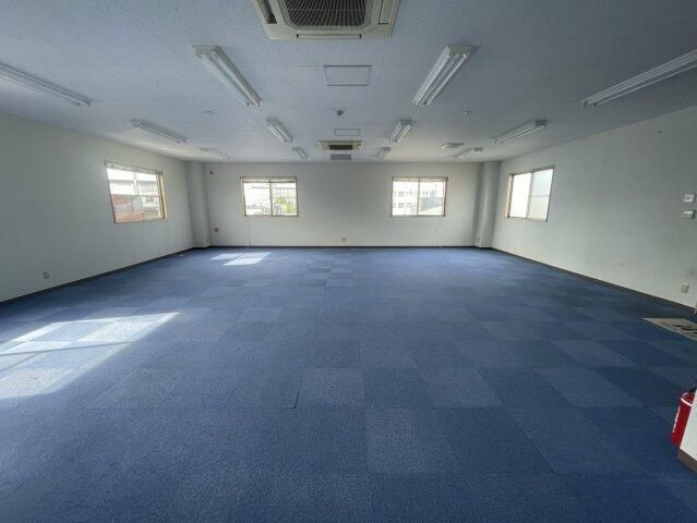 青木ビルの寝室