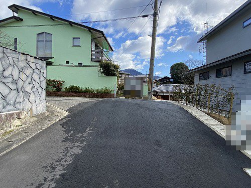 岩倉幡枝町 未入居戸建(1号地)の前面道路含む現地写真