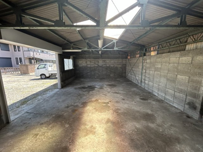 【内装】 | 樫山２４２倉庫