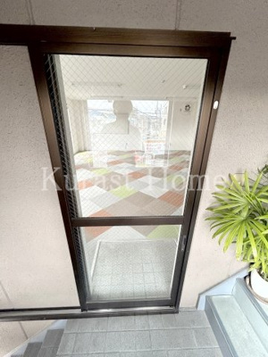 【玄関】 | 軽里3丁目テナント2階