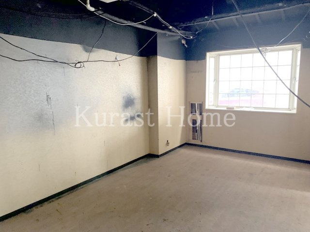 【内装】 | ダイバーシティ藤井寺1階店舗事務所