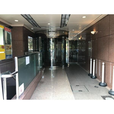 【エントランス】 | フロントフィールド長居東