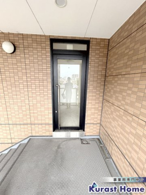 【玄関】 | グリーンフィール大宮　大宮町3丁目ロードサイド店舗2階