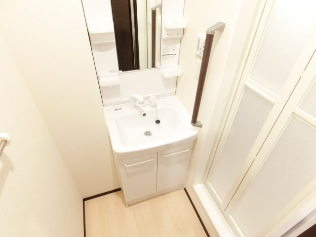 レオネクストアズールぐみのきの洗面所