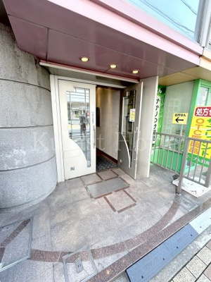 【エントランス】 | ペルルYTK