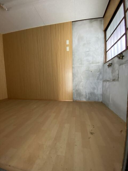 【内装】 | 刀根店舗