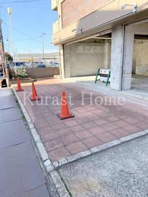 【エントランス】 | パリ―サハウステナント