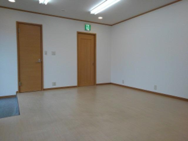 【内装】 | プリムヴェールヤクラ