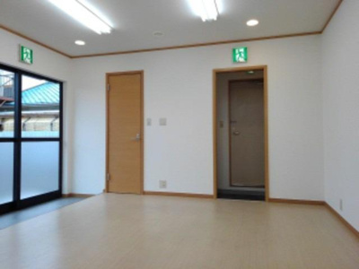 【内装】 | プリムヴェールヤクラ