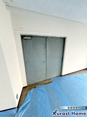  | 良福寺ヴィラドクリスタル1階路面テナント