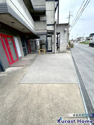  | 良福寺ヴィラドクリスタル1階路面テナント