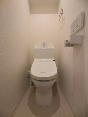 【トイレ】 | sorriso villa terrace | 別号室の写真になります。現況優先。