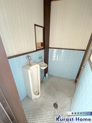 【トイレ】 | 富田林市甘南備倉庫