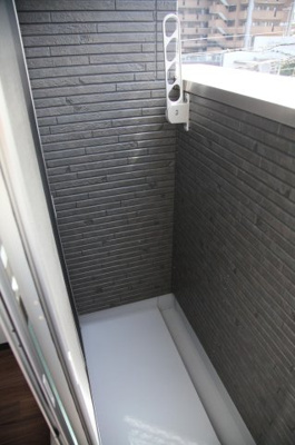 【バルコニー】 | クレオ千早 | 別号室の写真になります。現況優先。