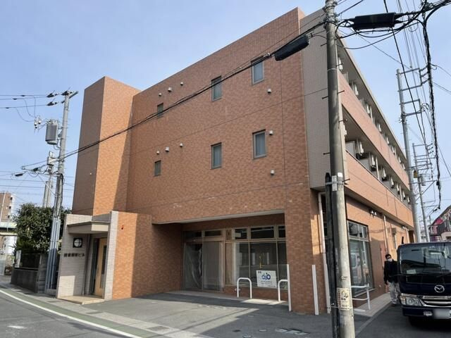 鎌倉服部ビルの外観