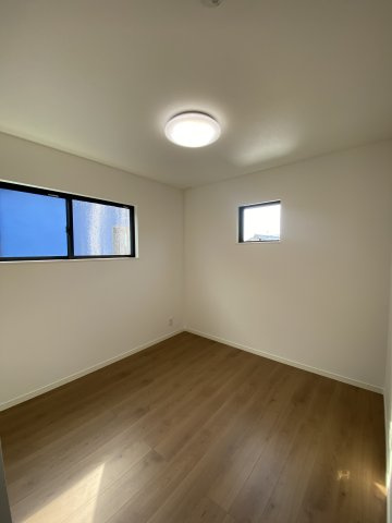米子市新開2丁目未入居戸建の洋室