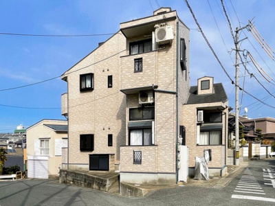 【外観】 | ピュア大橋参番館 | シンプルで落ち着きのある外観です。