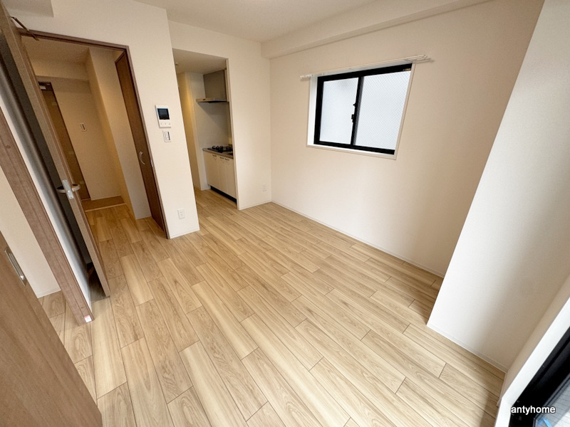 CREST TAPP新大阪　仲介手数料無料の洋室