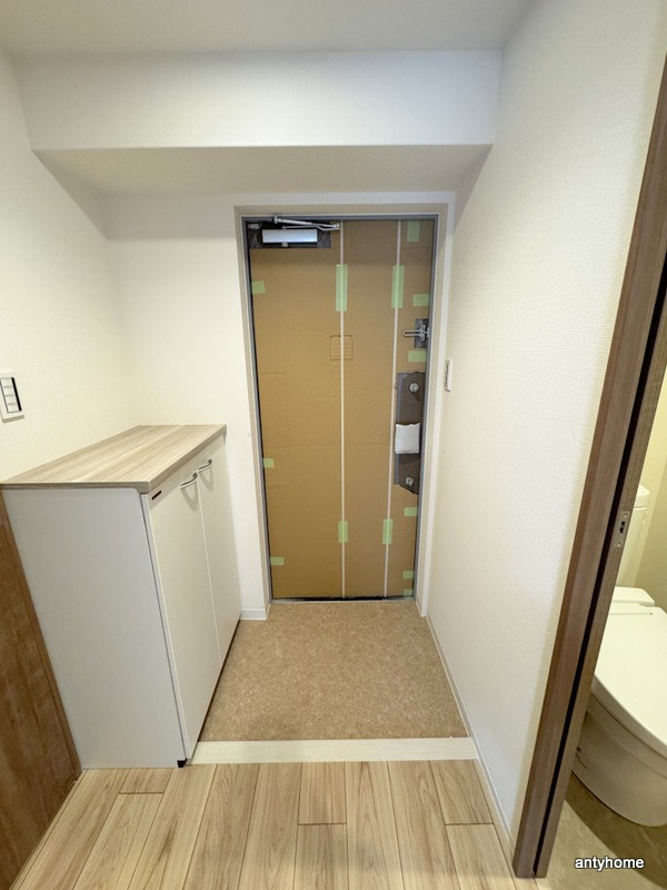 CREST TAPP新大阪　仲介手数料無料の玄関