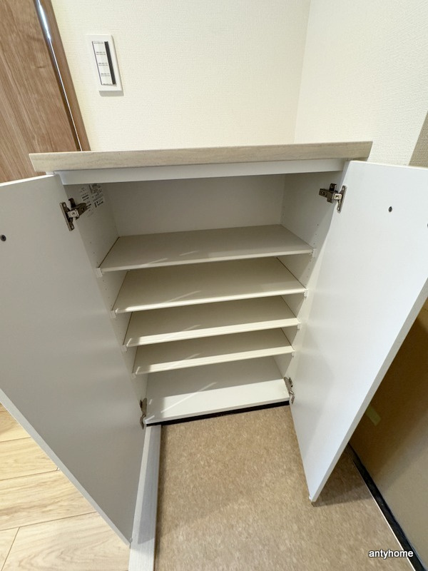 CREST TAPP新大阪　仲介手数料無料の収納