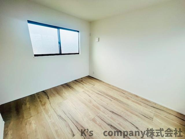 茅ヶ崎市円蔵2丁目　新築戸建　4号棟の子供部屋|洋室6.3帖◇お子様のお部屋や趣味のお部屋、書斎などにもお使いいただけます◇