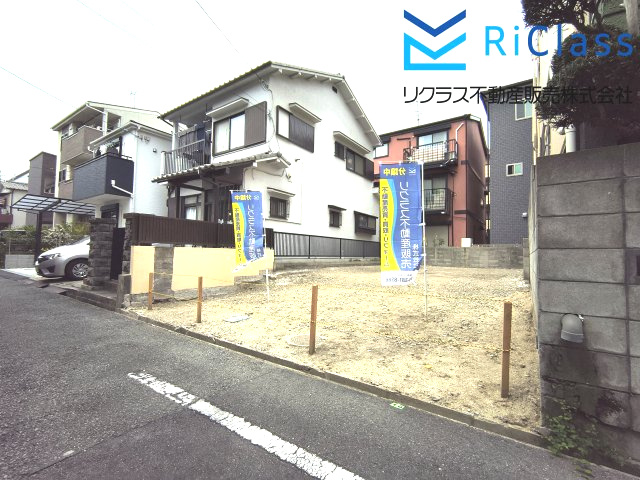 建築条件なし売土地　尼崎市若王寺3丁目28の前面道路含む現地写真|前面道路含む現地写真です