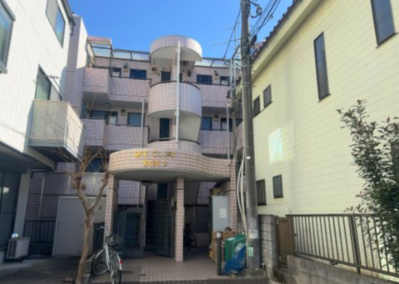 【現況写真】 | スカイコート矢部第２ | 眺望の良さを楽しめるダイニングキッチンで家族団らんの時間を過ごしてはいかがでしょうか。バルコニーから見える景色を家族で眺める時間は、時間が経つのを忘れてしまいそうですね。是非、現地を見に行きましょう！